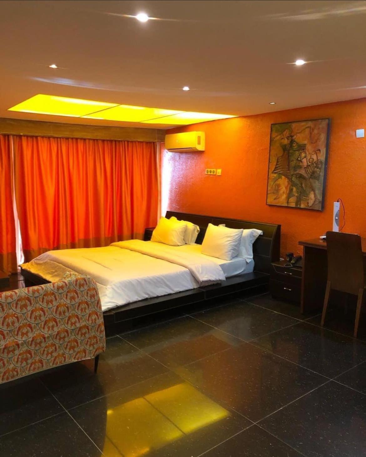 Ecologe Aparthotel Abidjan Exterior photo